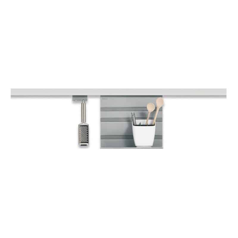 Ảnh thực tế phụ kiện nhà bếp treo tường LINERO MOSAIQ Hafele 521.02.571 Ảnh thực tế phụ kiện nhà bếp treo tường LINERO MOSAIQ Hafele 521.02.571