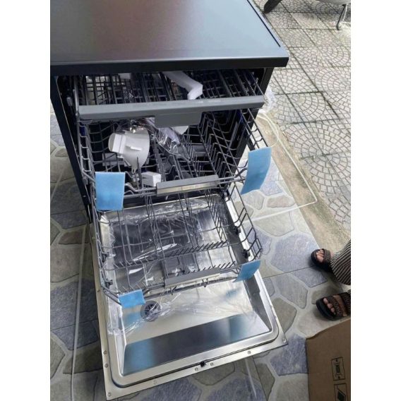 Máy rửa bát Hafele HDW-F6052G 535.29.652 độc lập