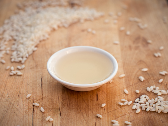 Các Phương Pháp Ngâm Chân Phổ Biến Là Gì? 15 nuoc dam gao