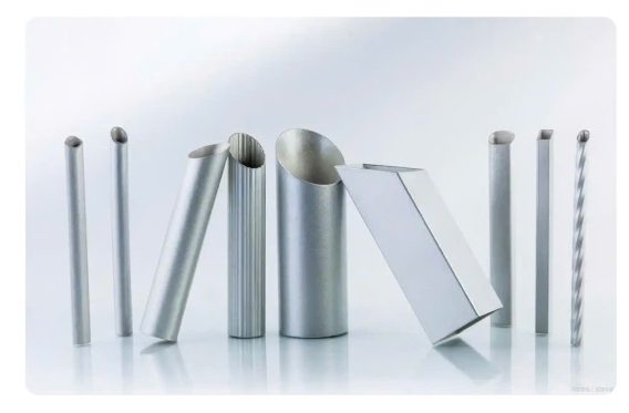 Hợp Kim Titan Bền Đến Mức Nào? 14 z7101135748598 5b6e8d63a0b2b62cb34d349972e0e6d9 e1760071660617