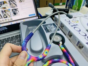 ống nghe ADC 608 WD