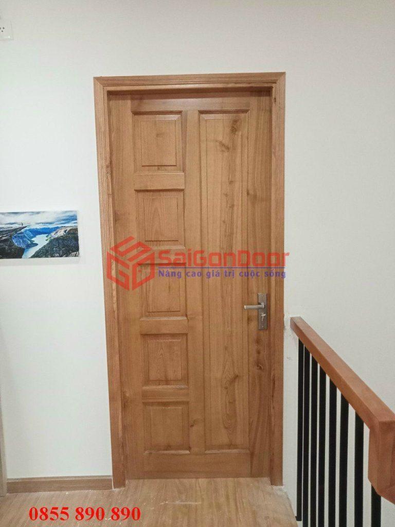 Cửa gỗ tự nhiên hot nhất 2024