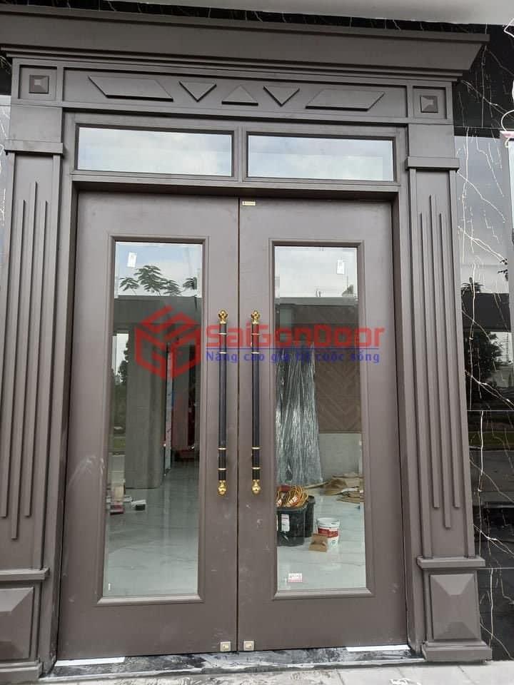 Cửa thép vân gỗ bền đẹp giá rẻ tại Cần Thơ