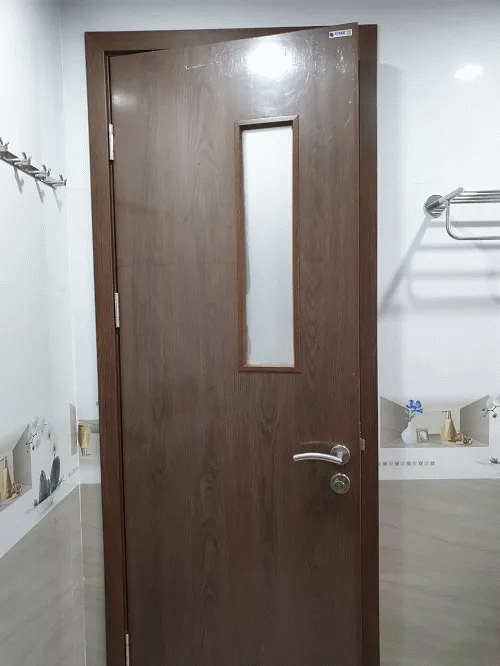 Thiết đẹp,có khả năng chống nước là tiêu chuẩn cửa phòng vệ sinh Thiết đẹp,có khả năng chống nước là tiêu chuẩn cửa phòng vệ sinh