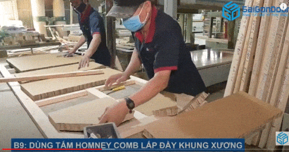 Dùng tấm Honeycomb lấp đầy khung xương Dùng tấm Honeycomb lấp đầy khung xương
