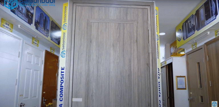 Mẫu cửa nhựa composite với nhiều tính năng nổi bật Mẫu cửa nhựa composite với nhiều tính năng nổi bật