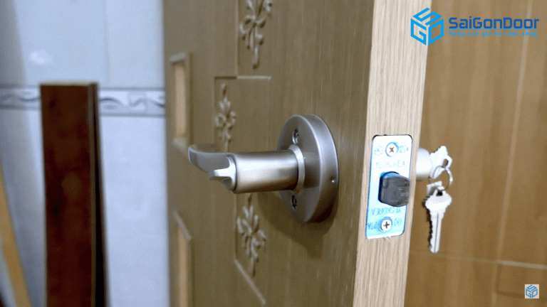 Mẫu khóa cửa nhựa ABS Hàn Quốc phủ vân gỗ Mẫu khóa cửa nhựa ABS Hàn Quốc phủ vân gỗ