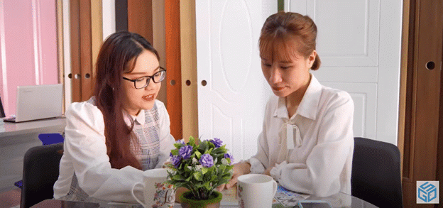 Công nhân viên làm việc chuyên nghiệp Công nhân viên làm việc chuyên nghiệp