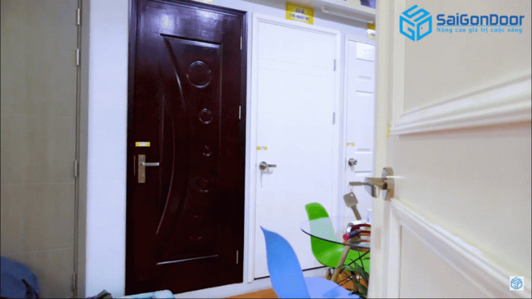 GIỚI THIỆU SHOWROOM SAIGONDOOR QUẬN 7 CUNG CẤP CỬA GỖ, CỬA NHỰA 11 go 2