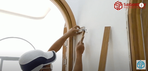 Đóng nẹp Đóng nẹp