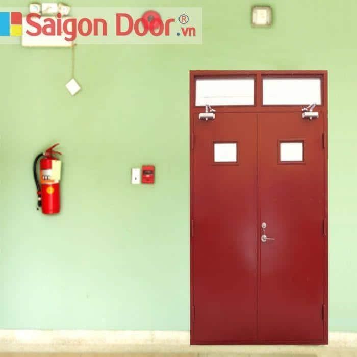 có nên làm cửa thoát hiểm nhà ống