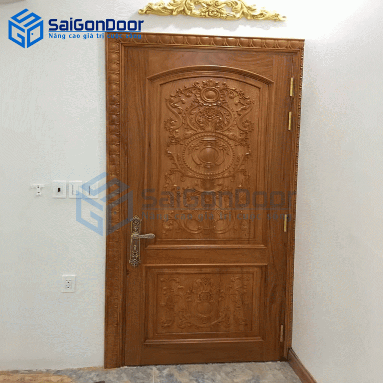 Thiết kế cổ điển thường sử dụng các đường nét, hoa văn, chi tiết rườm rà Thiết kế cửa nhà vệ sinh đẹp và tiện nghi