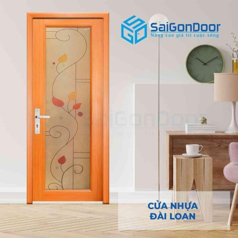 Cửa được thiết kế với hoa văn tinh xảo tăng tính nghệ thuật Mẫu cửa nhựa cao cấp nhà vệ sinh