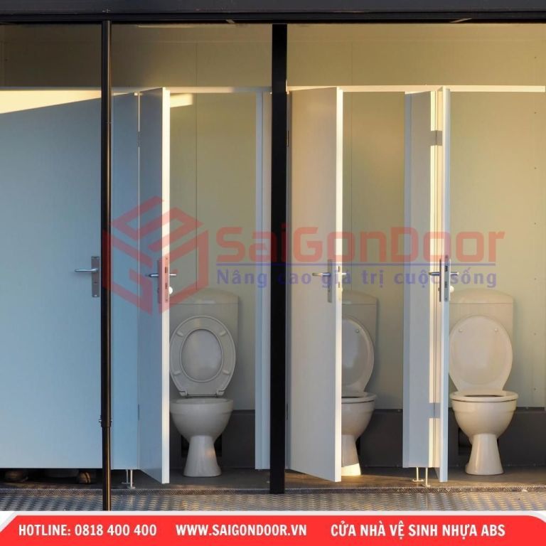 Cửa nhựa ABS được sử dụng trong không gian nhà vệ sinh. Cửa nhựa ABS được sử dụng trong không gian nhà vệ sinh.