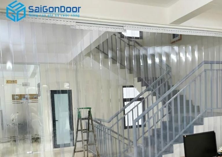 Đơn vị cung cấp rèm ngăn lạnh cầu thang chất lượng 