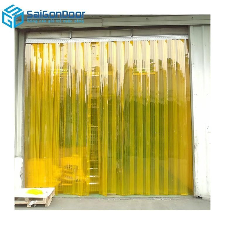 Rèm Ngăn Lạnh Kéo - Top 4+ Mẫu Rèm Hot Và Bảng Giá T12/2024 16 Mẫu rèm ngăn lạnh kéo ngang từng sợi