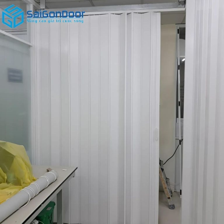 Rèm Ngăn Lạnh Kéo - Top 4+ Mẫu Rèm Hot Và Bảng Giá T12/2024 15 Rèm cửa ngăn lạnh kéo nguyên tấm