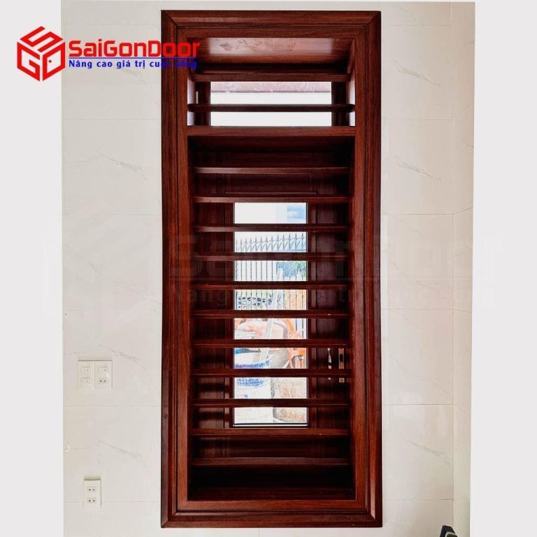 Cửa Thép Giả Vân Gỗ Quận 2 TPHCM - Chi Tiết Quy Trình Lắp Đặt 12 SaiGonDoor - Địa chỉ lắp đặt cửa thép giả vân gỗ Quận 2 TPHCM uy tín