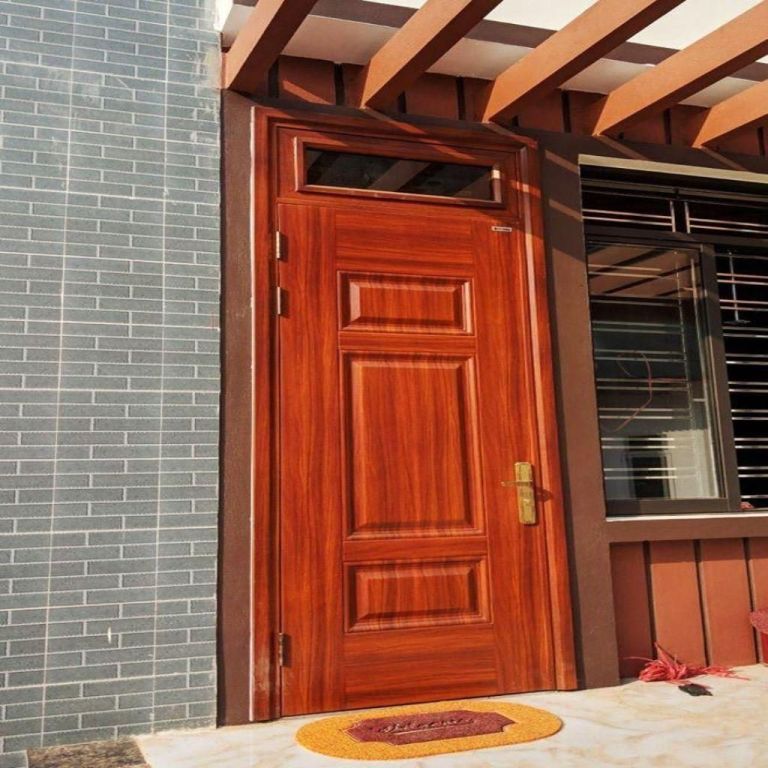 Hình ảnh thi công thực tế cửa thép vân gỗ sơn 5D cao cấp Hình ảnh thi công thực tế cửa thép vân gỗ sơn 5D cao cấp