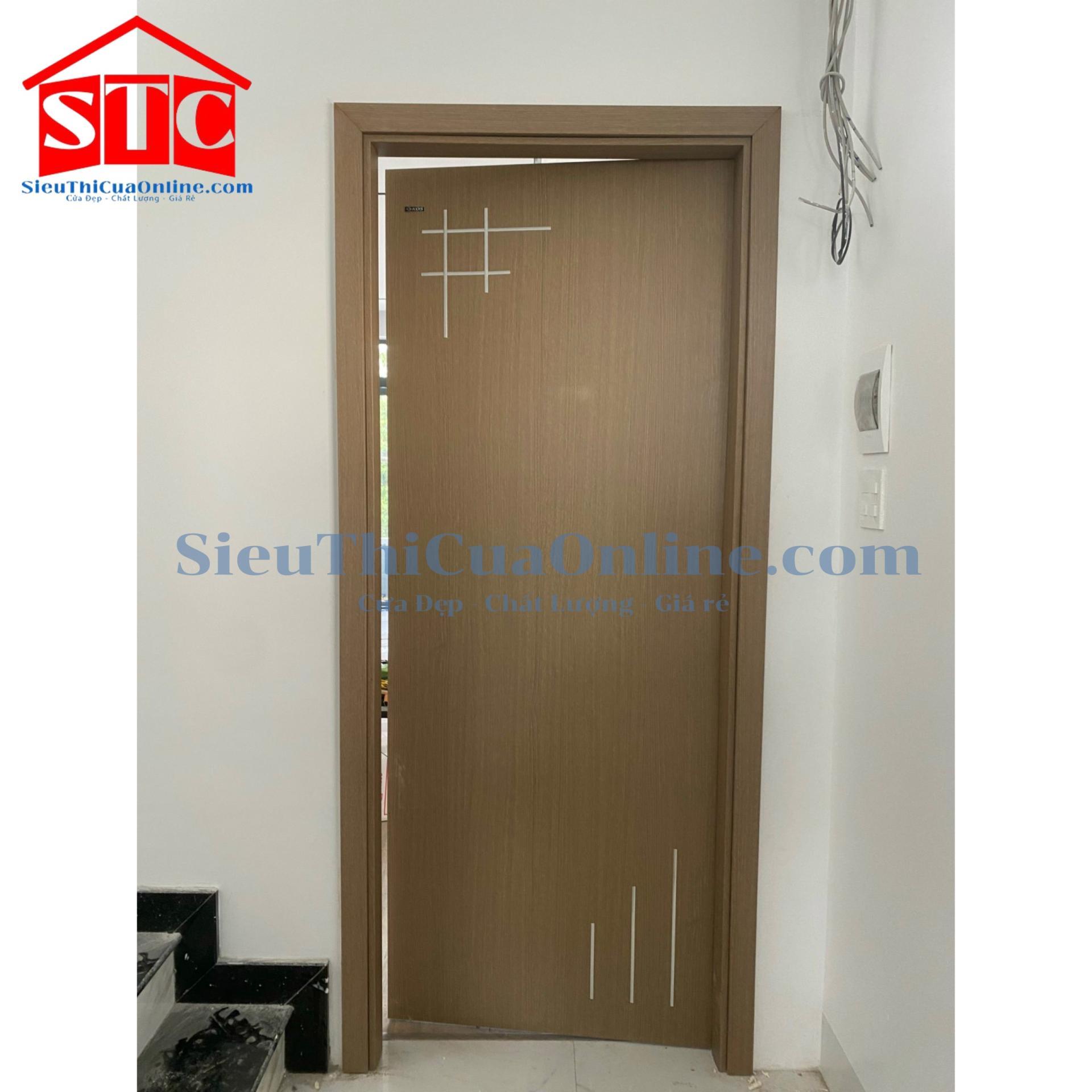 Cửa nhựa giả gỗ ABS Hàn Quốc chạy chỉ nhôm hiện đại