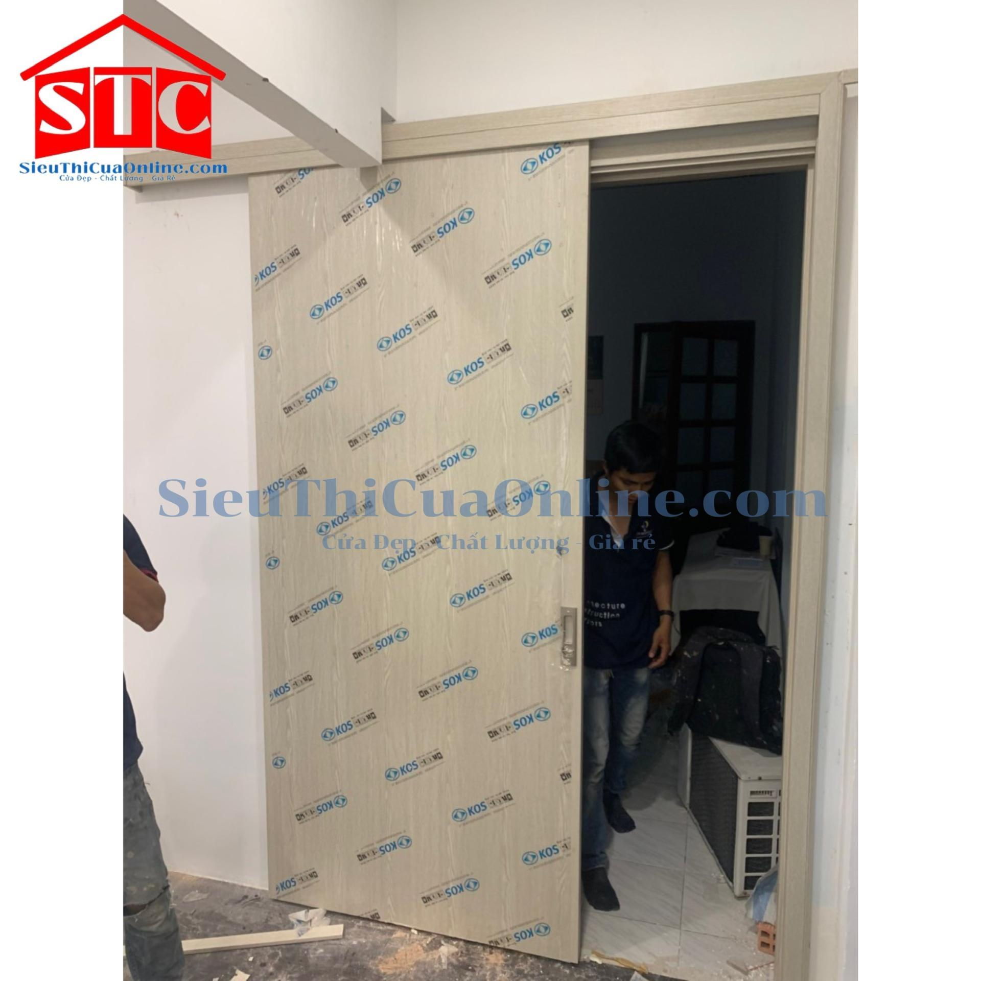 Cửa lùa KOS dùng làm cửa kho