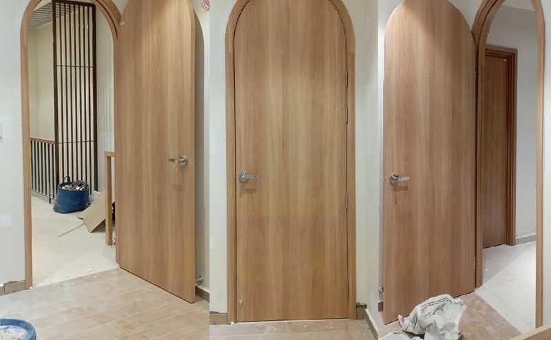Cửa nhựa gỗ có giá thành hợp lý, phù hợp với nhiều đối tượng khách hàng