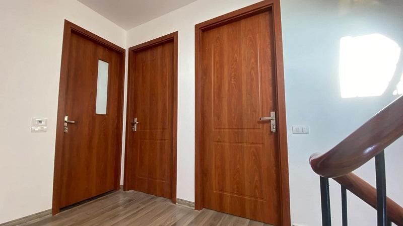 Những lợi ích khi sử dụng cửa Composite