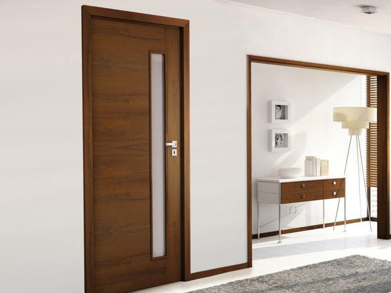 So sánh cửa composite với của gỗ công nghiệp