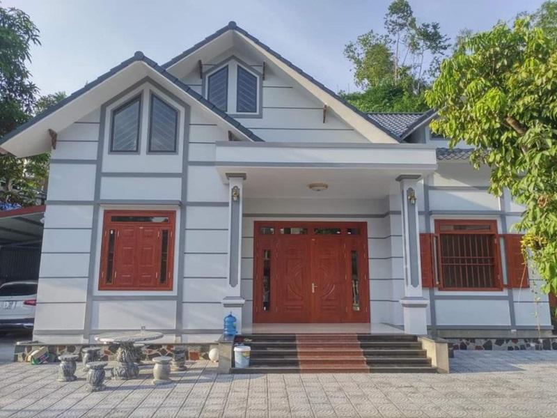 Cửa thép vân gỗ Bình Phước đa dạng mẫu mã, kiểu dáng