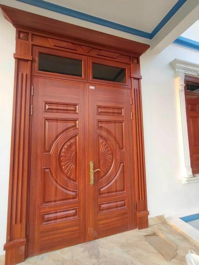 Cửa thép vân gỗ Bình Dương cách âm hiệu quả