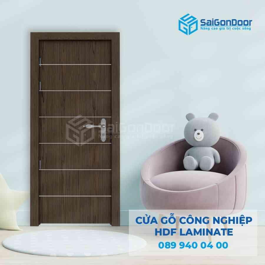 Cua-go-HDF-Laminate-P1R6.jpg-SGD-MDFLa.jpg