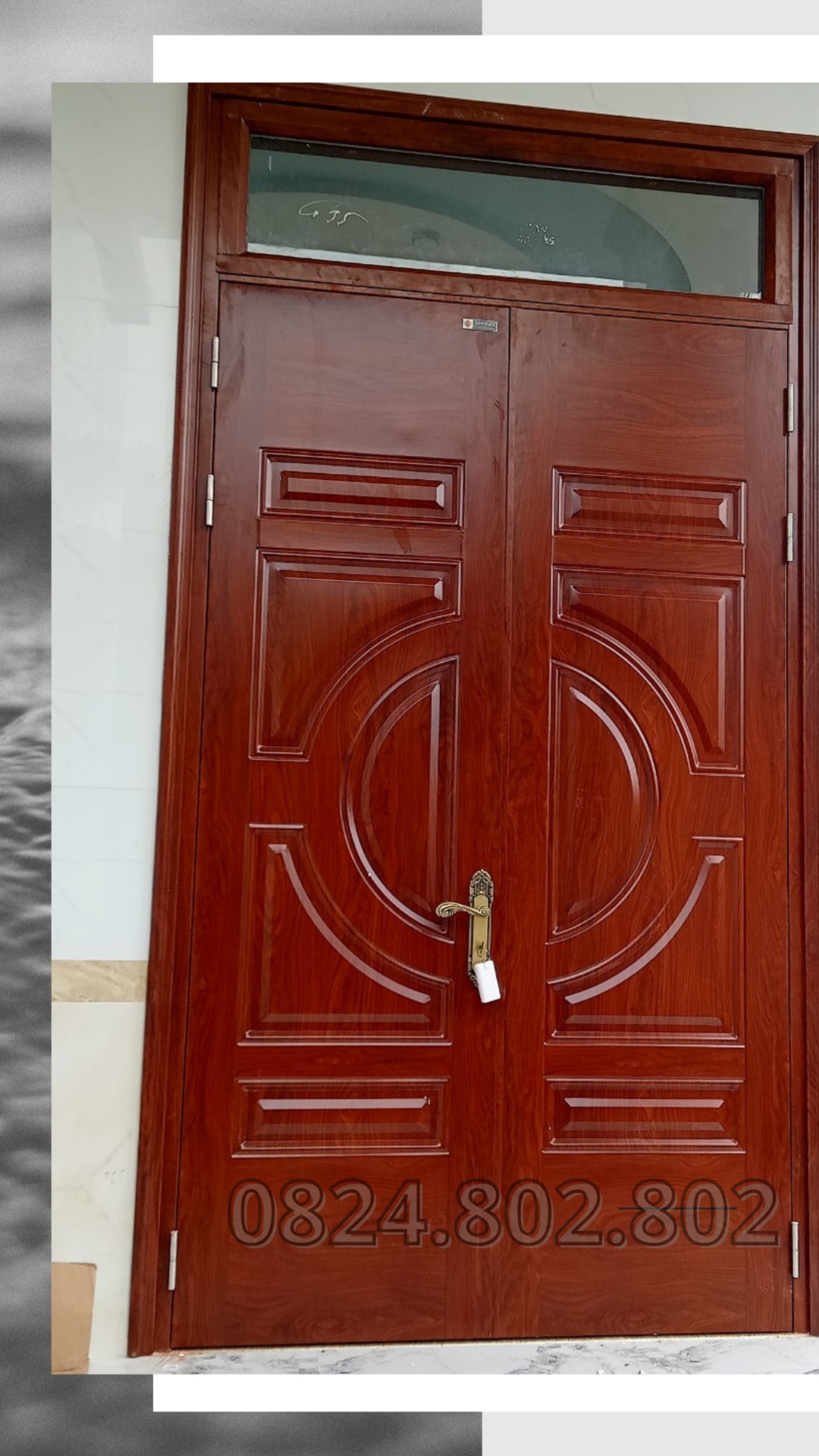 CỬA THÉP VÂN GỖ