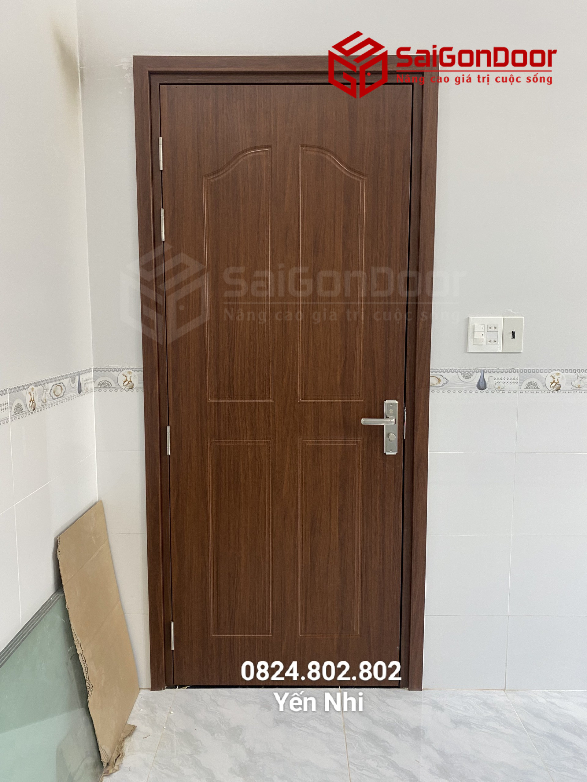 CỬA NHỰA GIẢ GỖ COMPOSITE