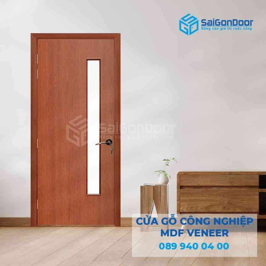 Cua-go-MDF-Veneer-P1G1-cam-xe.jpg-SGD-MDFVe.jpg
