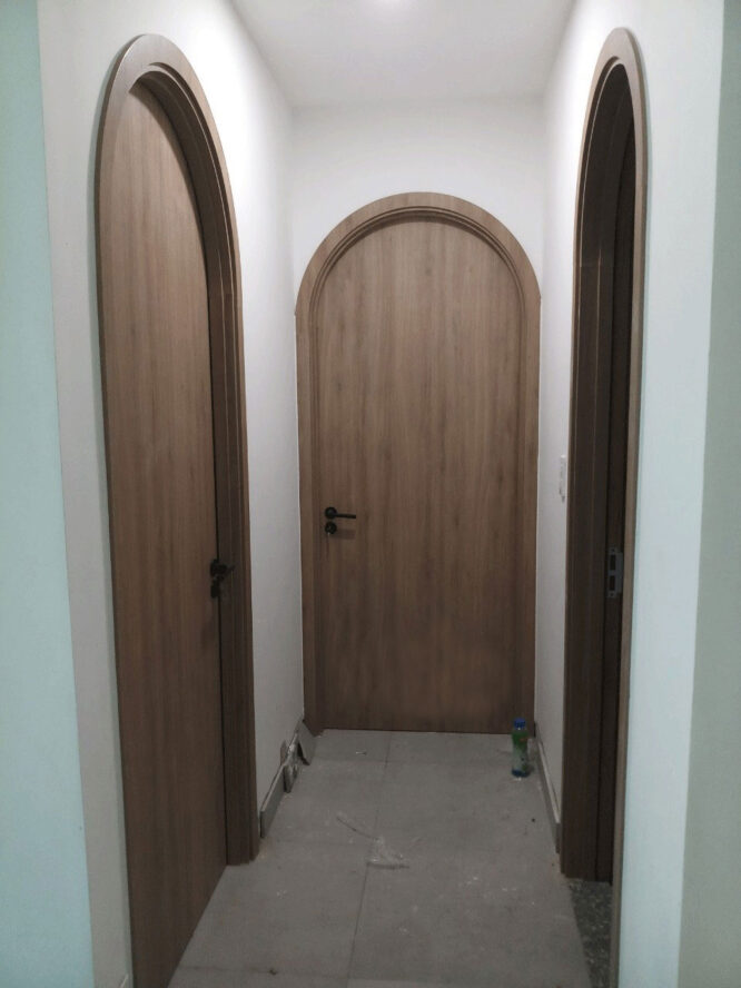 Cửa vòm phòng ngủ thường mang nét đẹp đơn giản mà lại điệu đà lạ kỳ