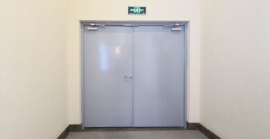 Báo Giá Cửa Thoát Hiểm Chống Cháy Chính Hãng & Giá Tốt