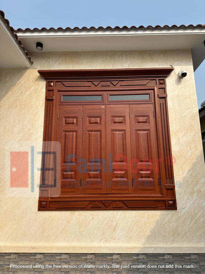Cửa sổ 4 cánh nẹp phào luxury