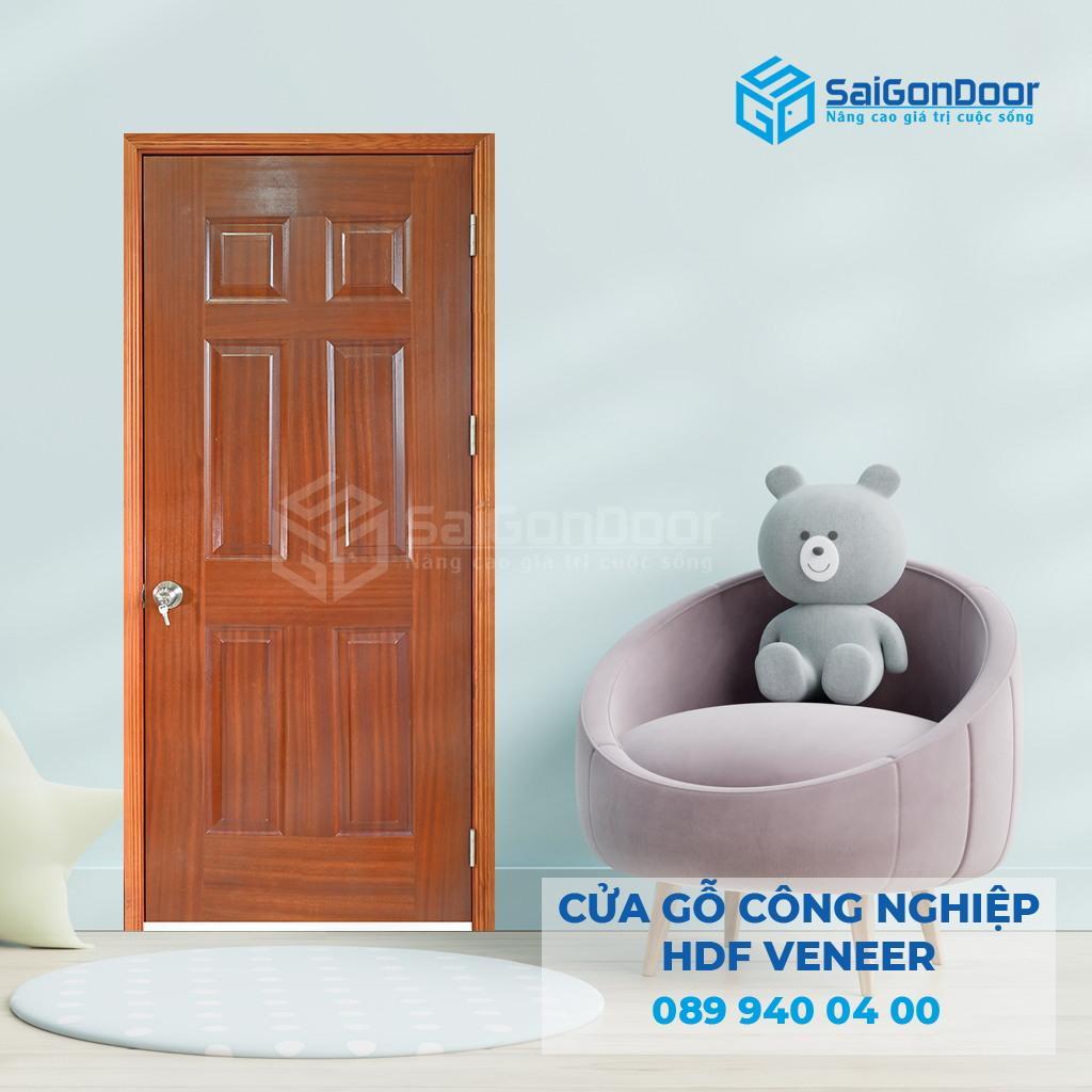 Cua-go-HDF-Veneer-6A-xoan-dao-SGD.jpg
