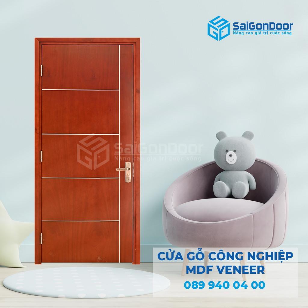 Cua-go-MDF-veneer-P1R5-xoan-dao-5-SGD.jpg