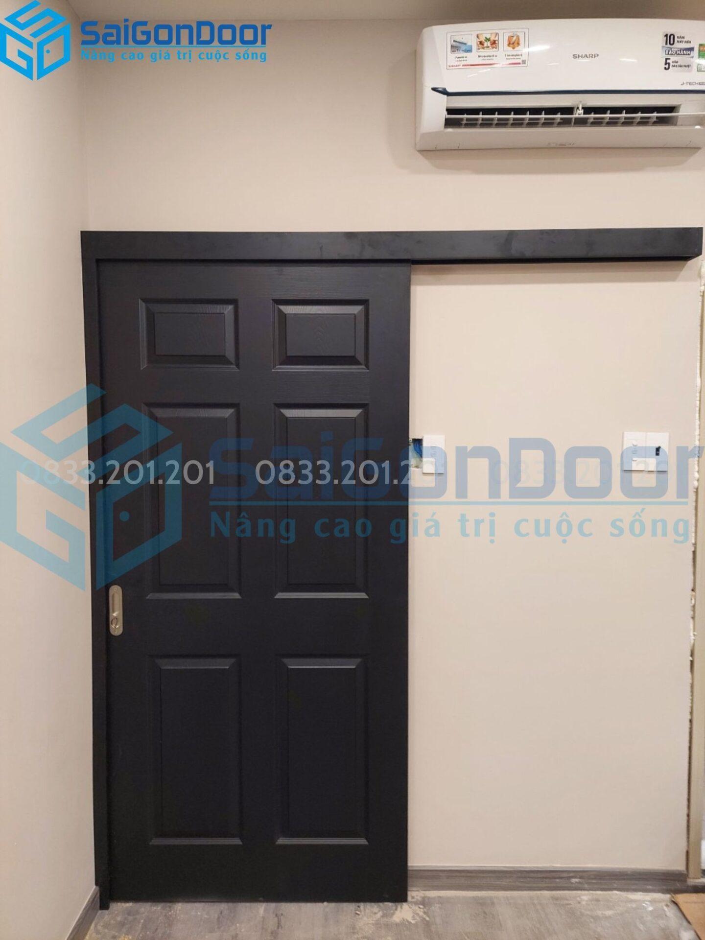 Cửa gỗ lùa HDF sơn màu