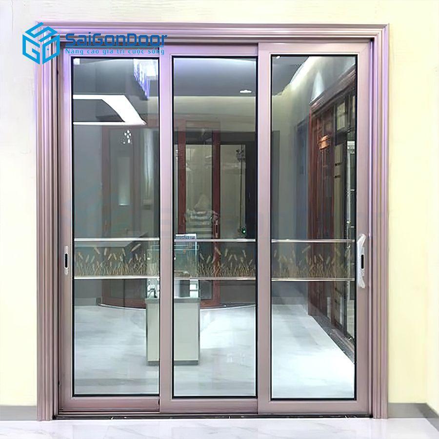 Vách kính chống cháy dùng trong nhà ở với thiết kế thu tối đa ánh sáng vào nhà mà vẫn an toàn