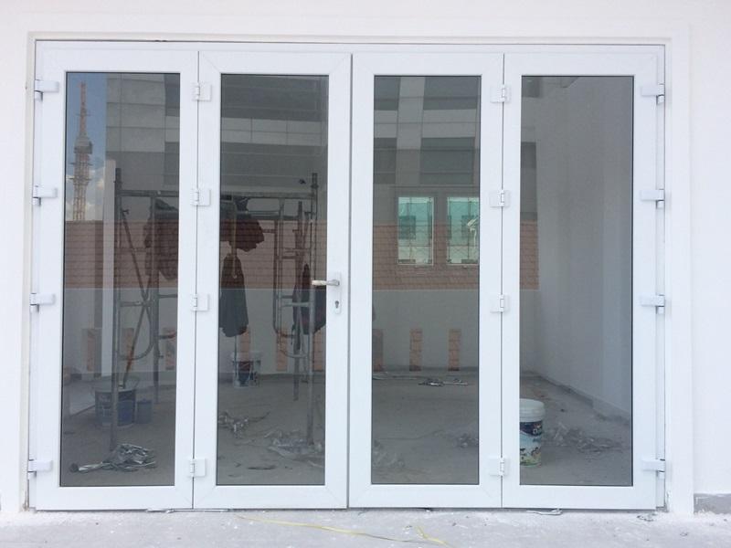 Khả năng cách âm, cách nhiệt của 2 sản phẩm đều được đánh giá cao