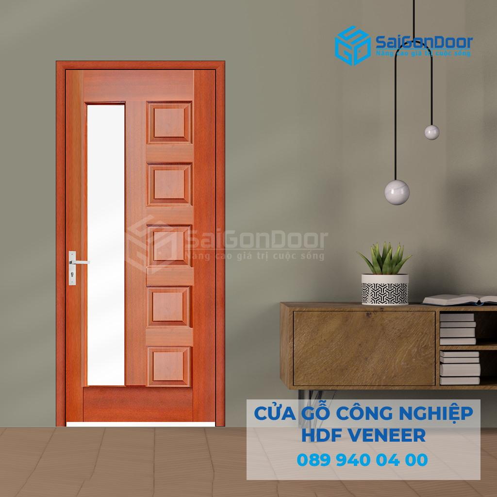 Cua-go-HDF-Veneer-6GL-cam-xe-3-SGD.jpg