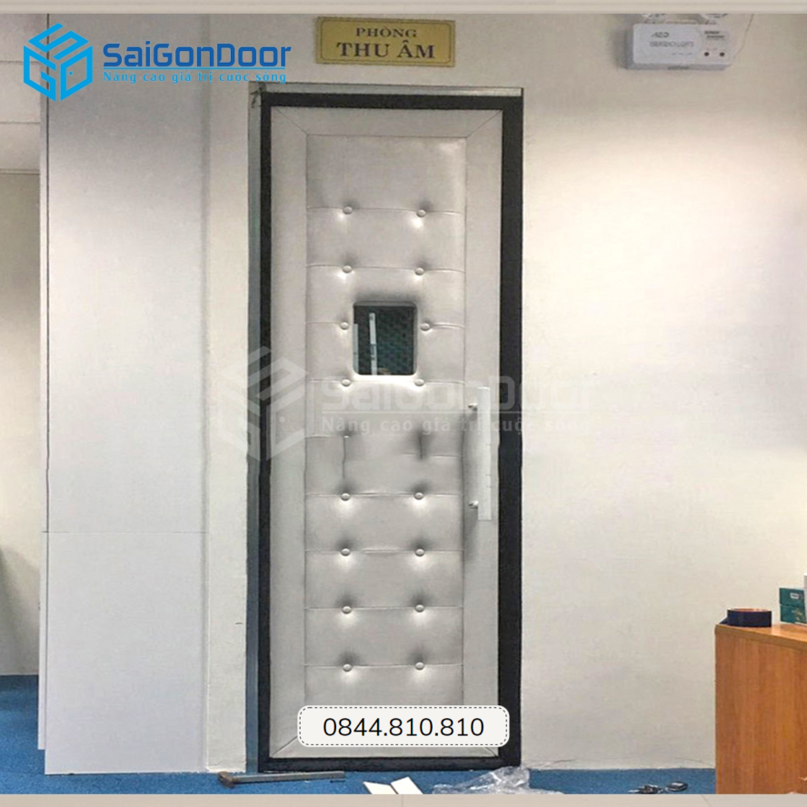 LẮP ĐẶT CỬA CÁCH ÂM CHO PHÒNG THU ÂM