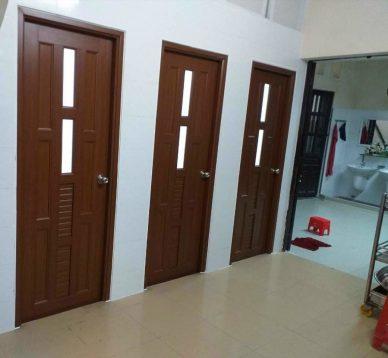 THI CÔNG CỬA NHỰA NHÀ TẮM TẠI PHƯỜNG 2 BÌNH THẠNH