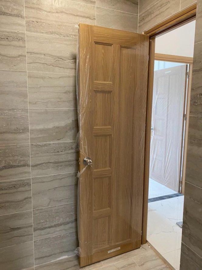 MẪU THỰC TẾ CỬA NHỰA NHÀ TẮM TẠI QUẬN BÌNH THẠNH ĐẸP - GIÁ RẺ