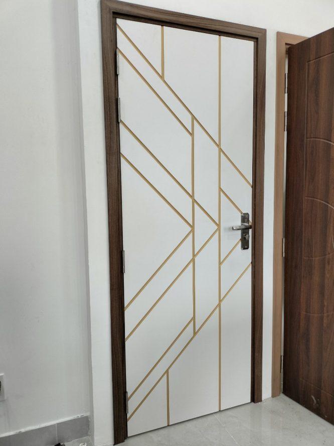 CỬA HÀNG TRƯNG BÀY ĐA DẠNG CÁC MẪU CỬA NHỰA PHÒNG NGỦ TẠI SIEUTHICUANHUA