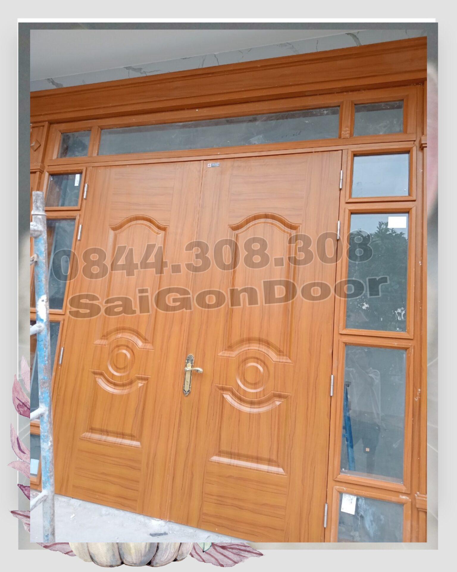 CỬA THÉP VÂN GỖ