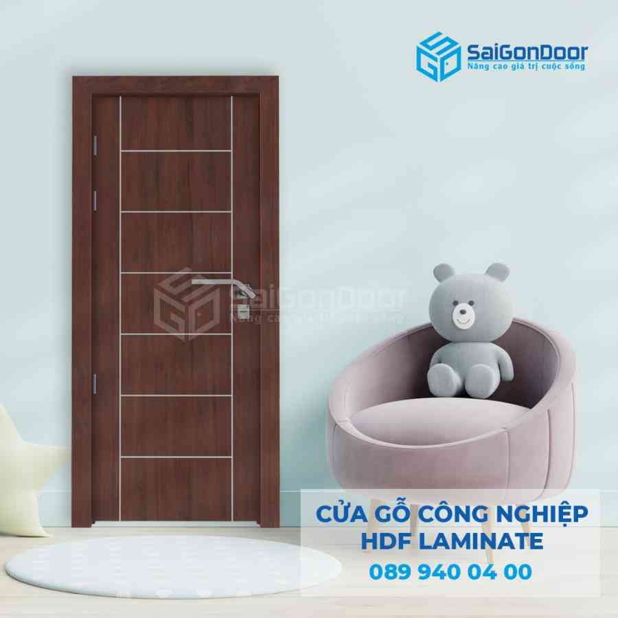Cua-go-HDF-Laminate-P1R8.jpg-SGD-MDFLa.jpg