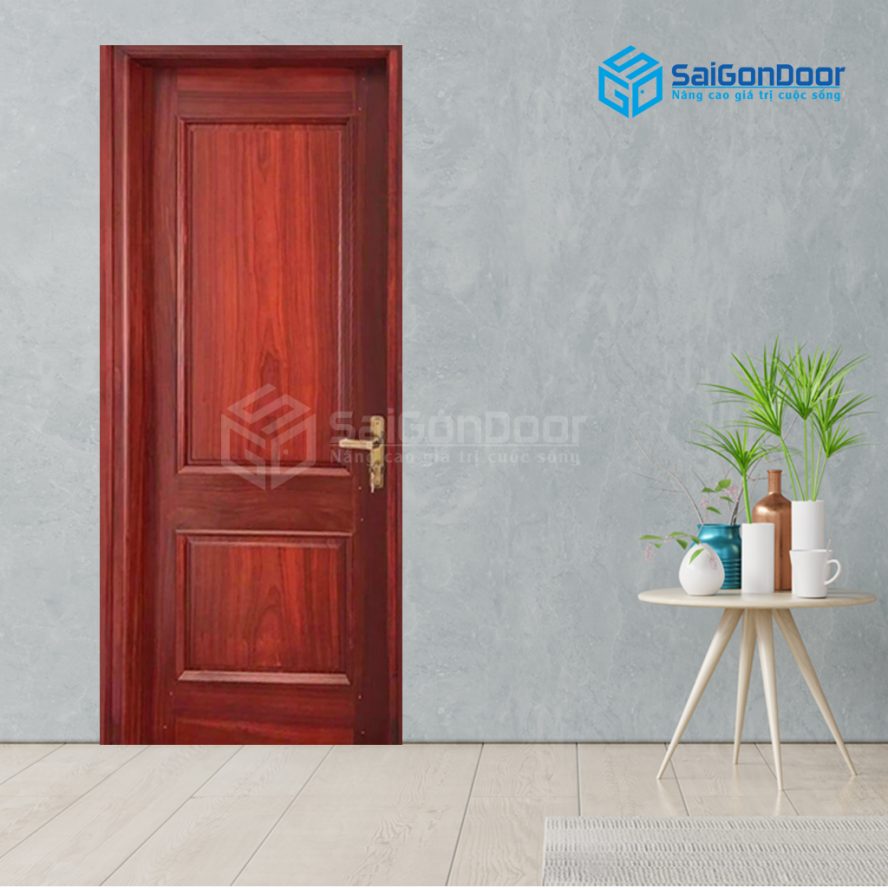 Cửa thông phòng được làm từ gỗ tự nhiên
